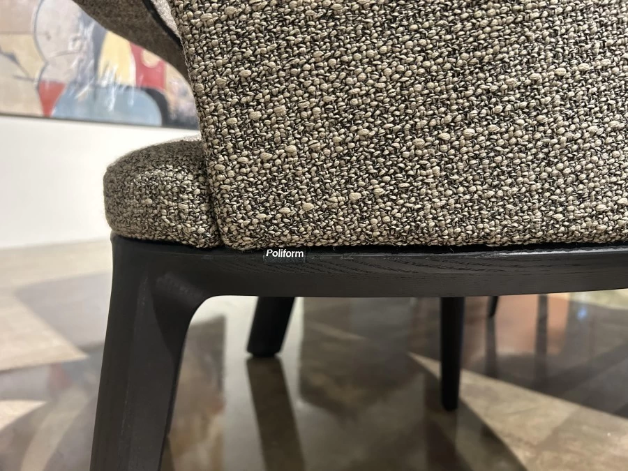 Sedia con braccioli Poliform SOPHIE LITE