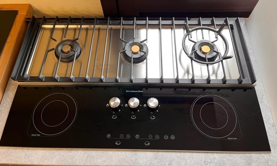 Elettrodomestico KitchenAid Blocco forno + piano cottura