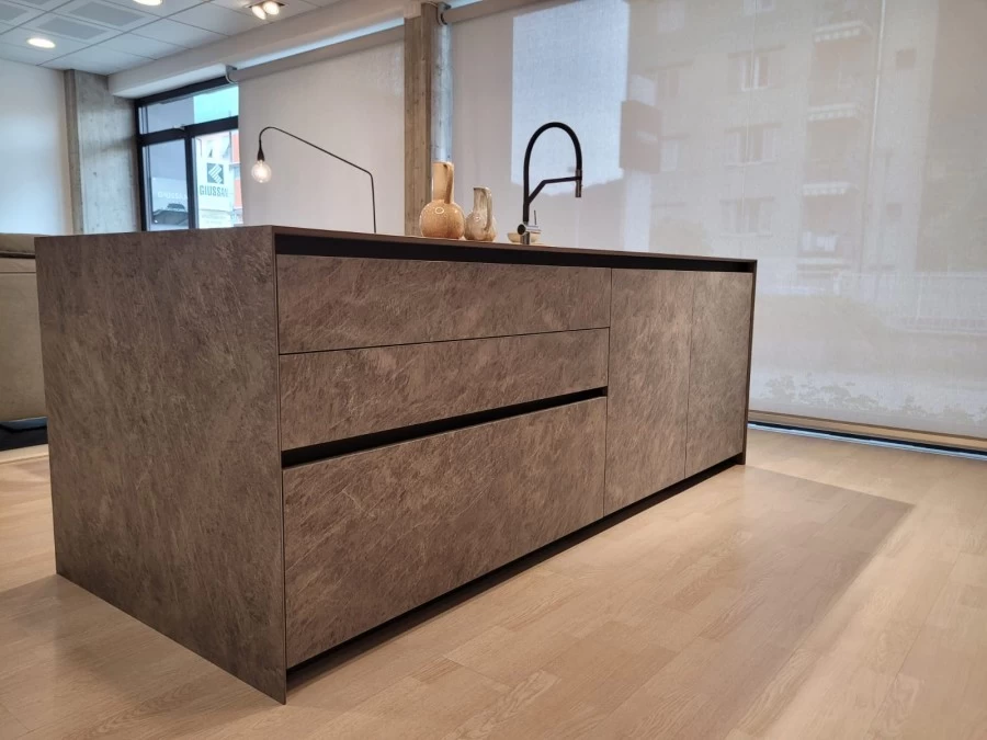 Cucina con Isola Arredo3 Kronos / kalì