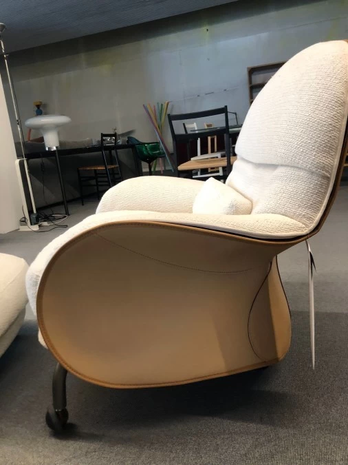 Poltrona con pouf De Padova Louisiana