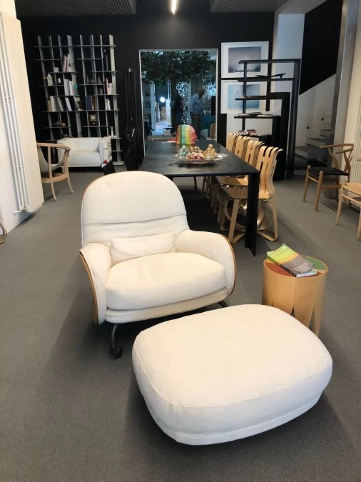 Poltrona con pouf De Padova Louisiana