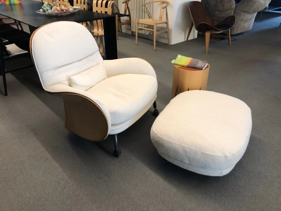 Poltrona con pouf De Padova Louisiana