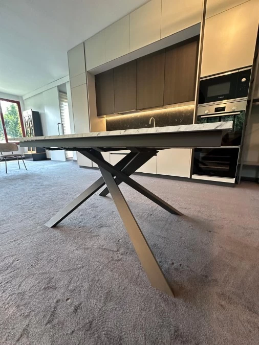 basamento in metallo GRIGIO NERO OPACO RAL 7021