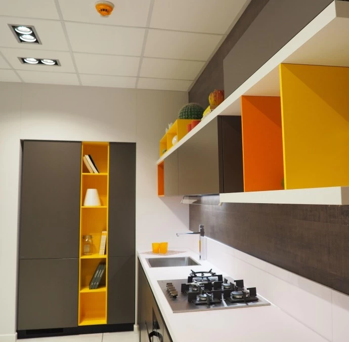 Cucina con penisola Scavolini Foodshelf