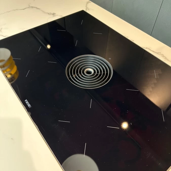 Cucina con Isola Binova Bluna e Mantis