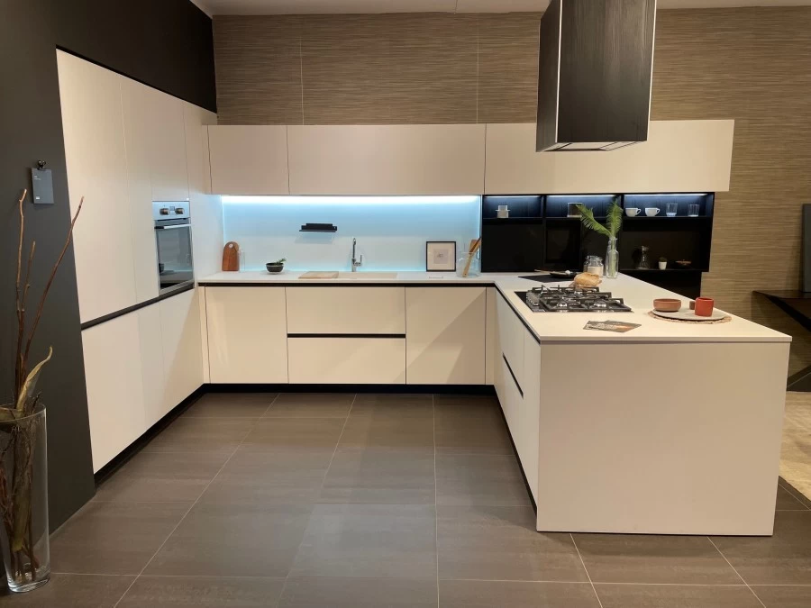 Cucina con penisola Snaidero JOY