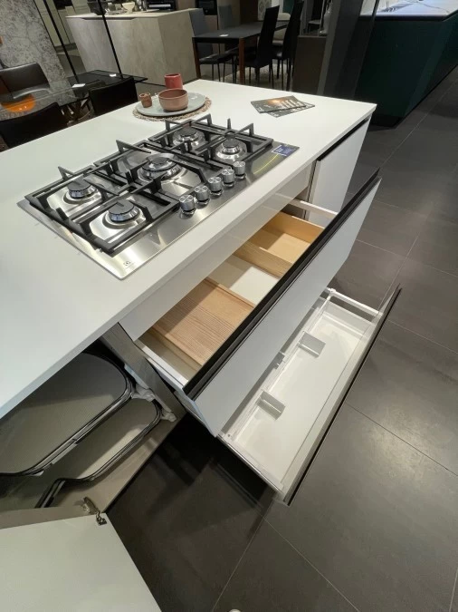 Cucina con penisola Snaidero JOY