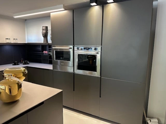 Cucina con Isola Poliform PHOENIX