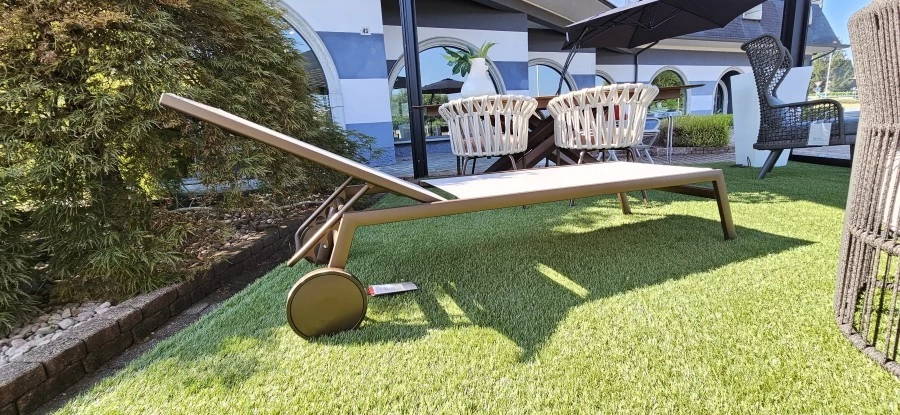 Lettino Outdoor Varaschin Victor