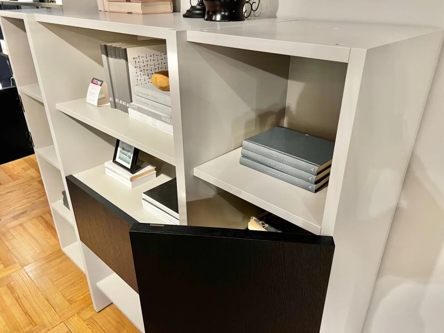 Piccola libreria Alf DaFrè RECTA