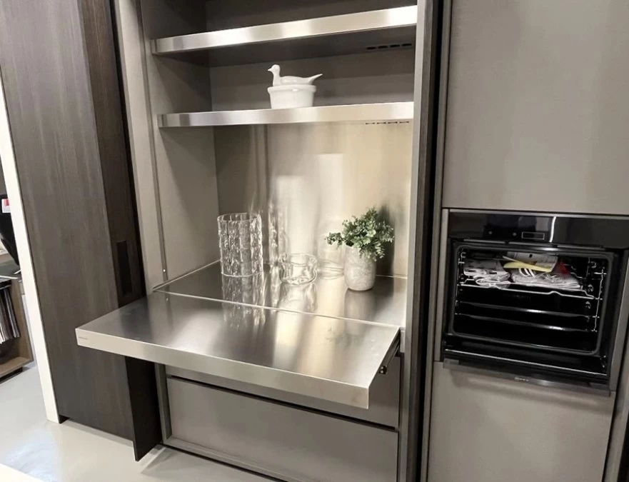 Cucina con Isola Modulnova MH6 (isola + colonne)