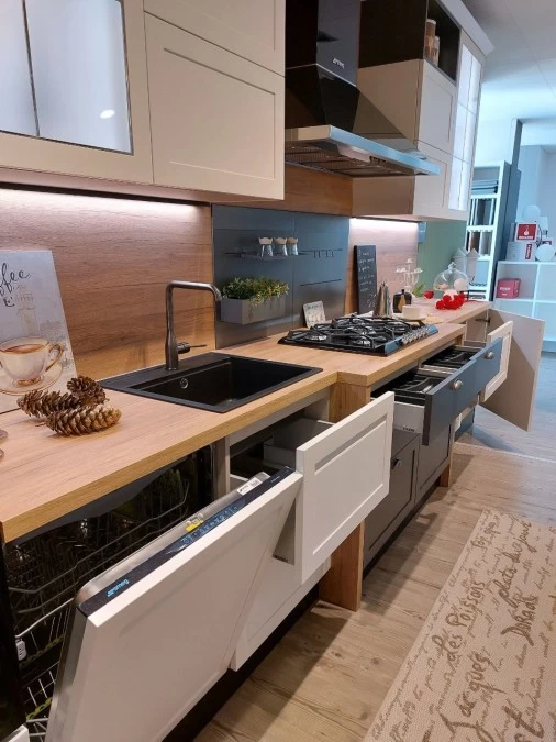 Cucina lineare Scavolini Carattere