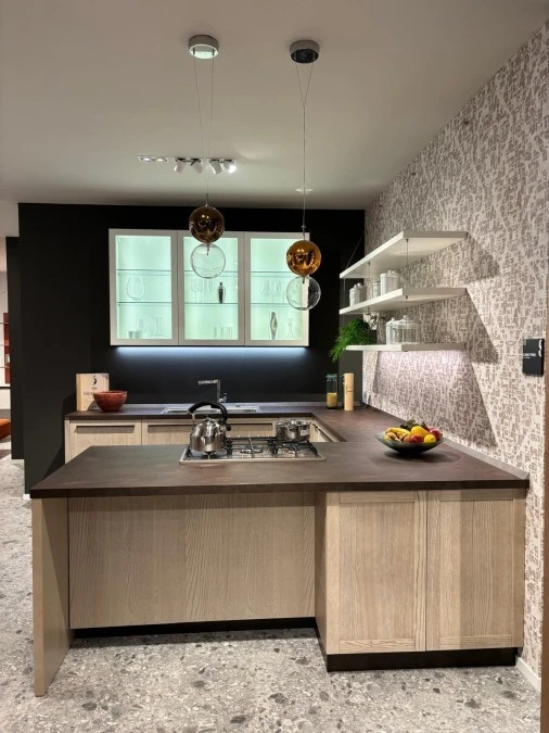 Cucina con penisola Scavolini CARATTERE