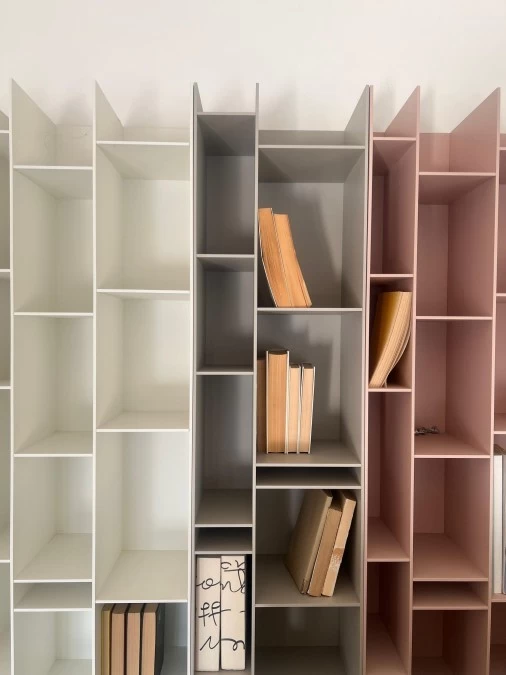 Piccola libreria MDF Random