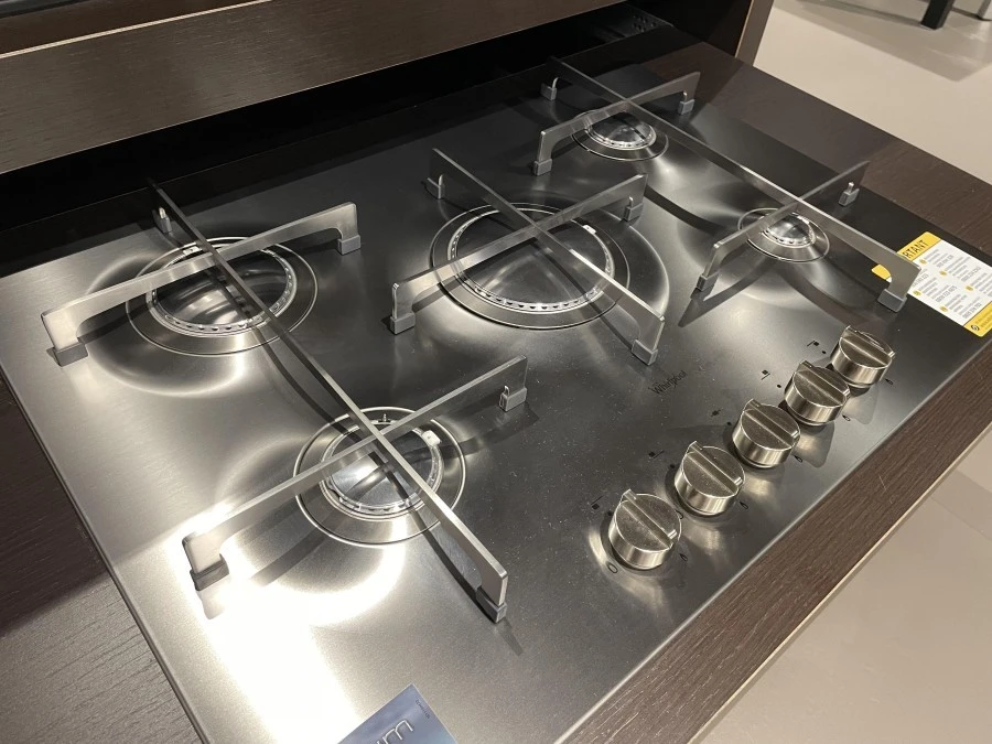 Prodotto NUOVO esposto presso il nostro showroom