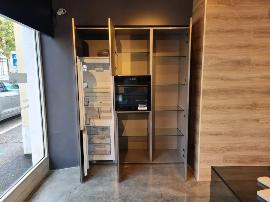 Cucina con Isola Lago 36e8 Glass