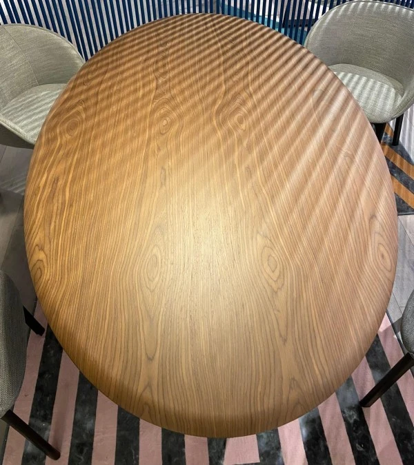 Tavolo ovale Kartell Viscount of Wood