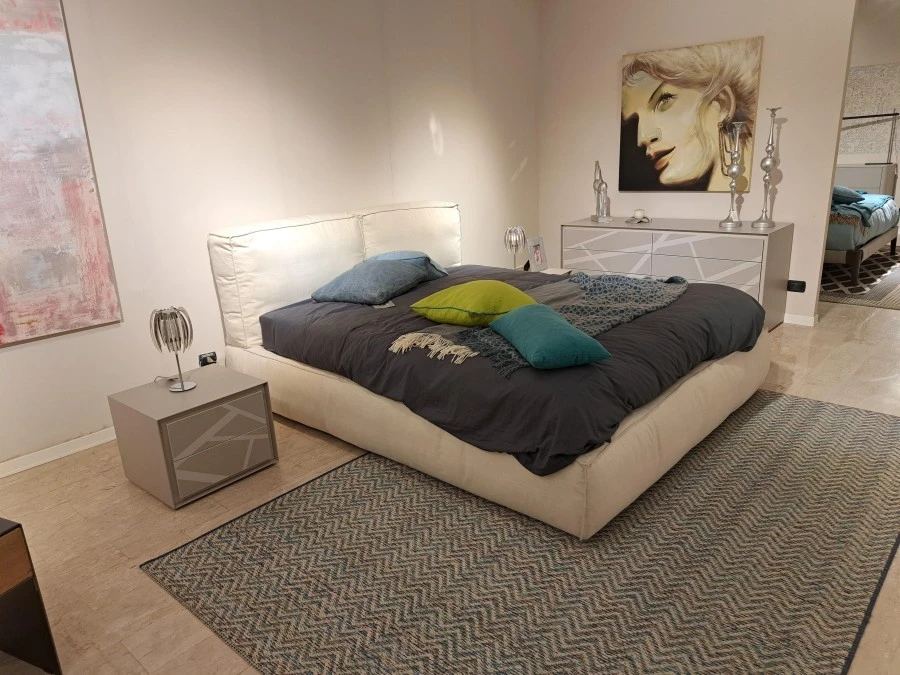 Letto matrimoniale con contenitore Conte Bed piuma
