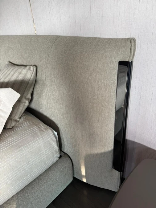 Letto matrimoniale con contenitore Flou AMAL
