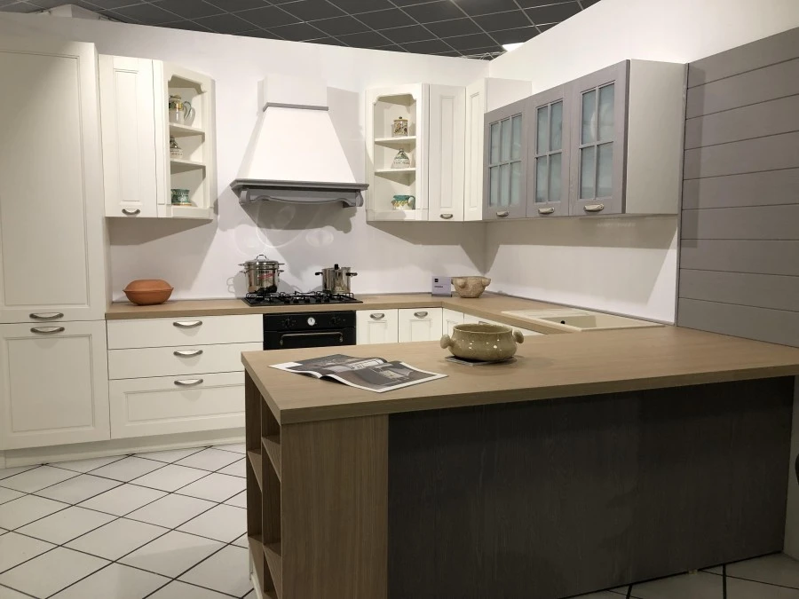 Cucina con penisola Stosa Cucine Virginia