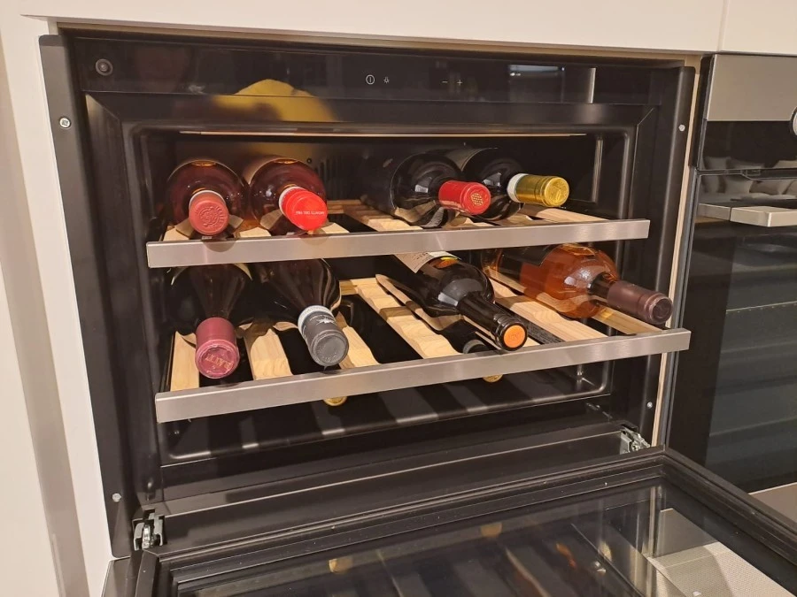 Cucina con Isola Euromobil FILO LAIN