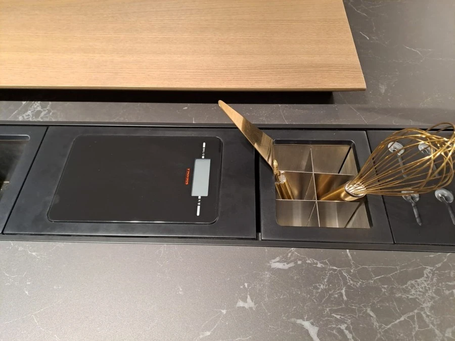Cucina con Isola Euromobil FILO LAIN