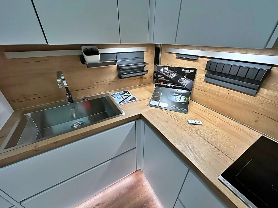 Cucina angolare ILAB Kitchens Touch Bianca