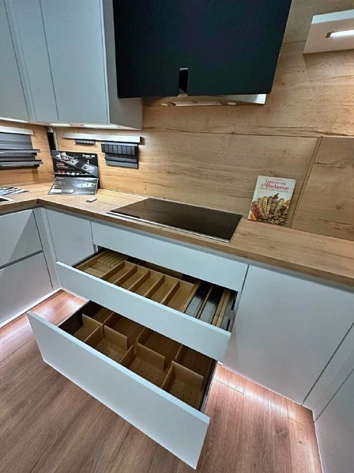 Cucina angolare ILAB Kitchens Touch Bianca