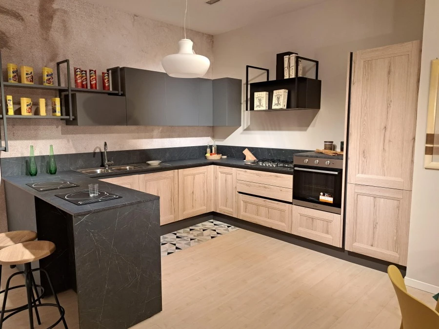 Cucina con penisola Colombini Riviera + Quadra