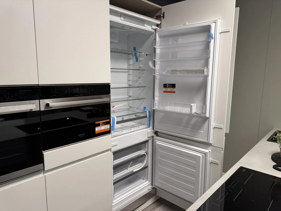 Cucina con Isola Scavolini Boxi