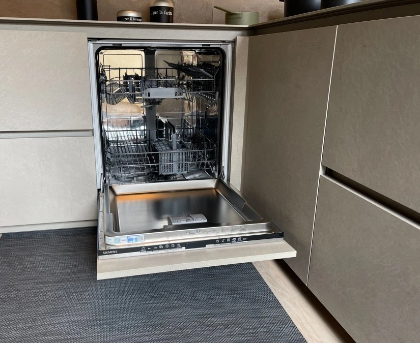 Cucina con penisola Modulnova MH6