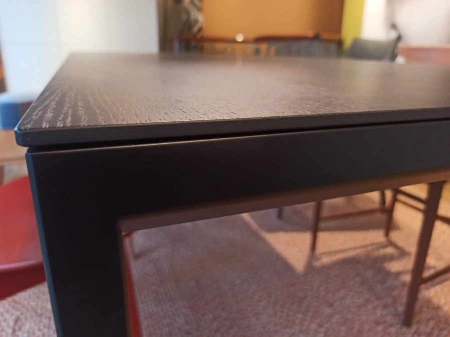 Tavolo Sintesi Extendo 200x90cm, top HPL+rovere affumicato