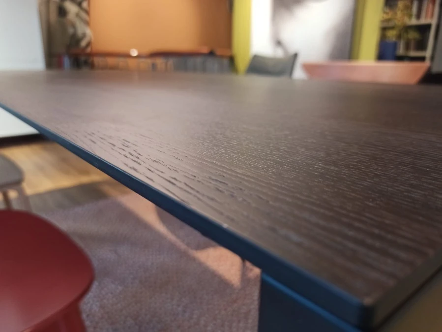Tavolo Sintesi Extendo 200x90cm, top HPL+rovere affumicato