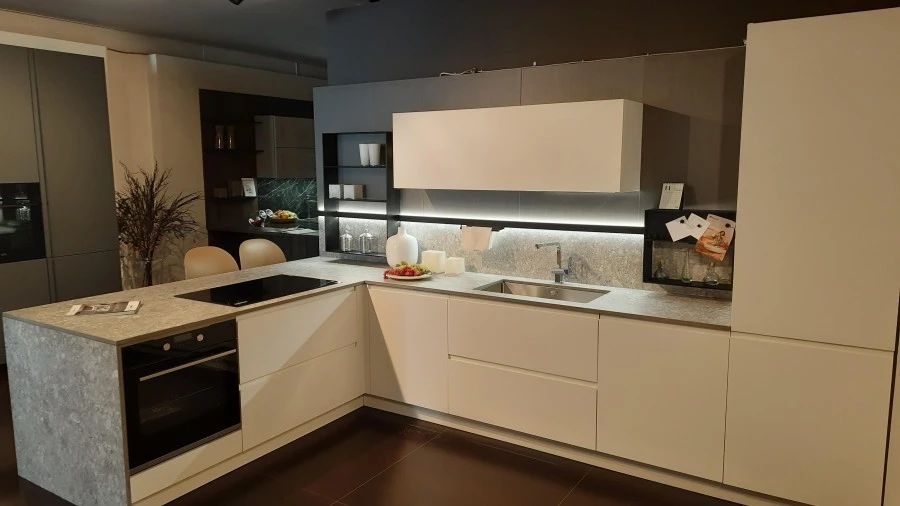 Cucina con penisola Forma 2000 Joy