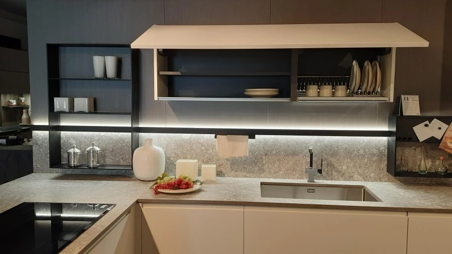 Cucina con penisola Forma 2000 Joy