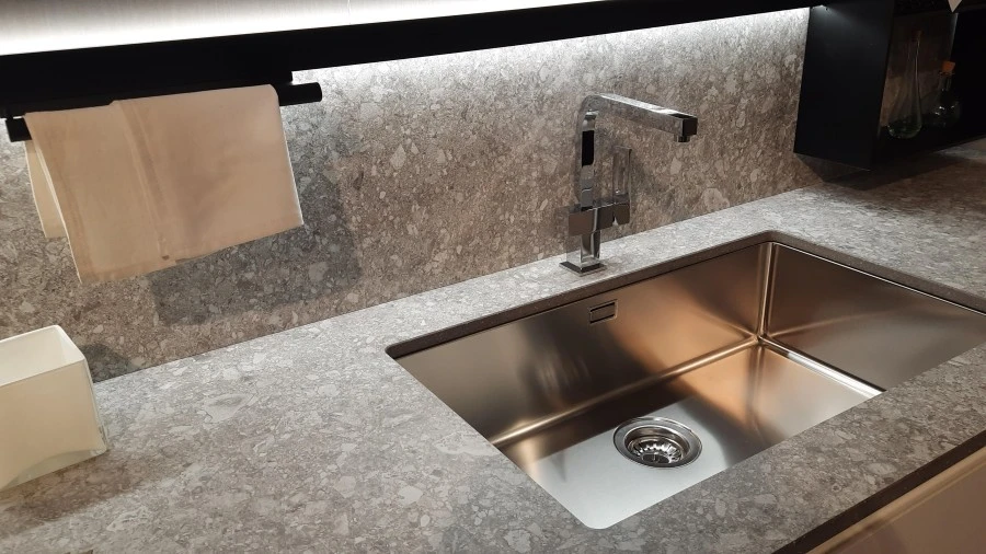 Cucina con penisola Forma 2000 Joy