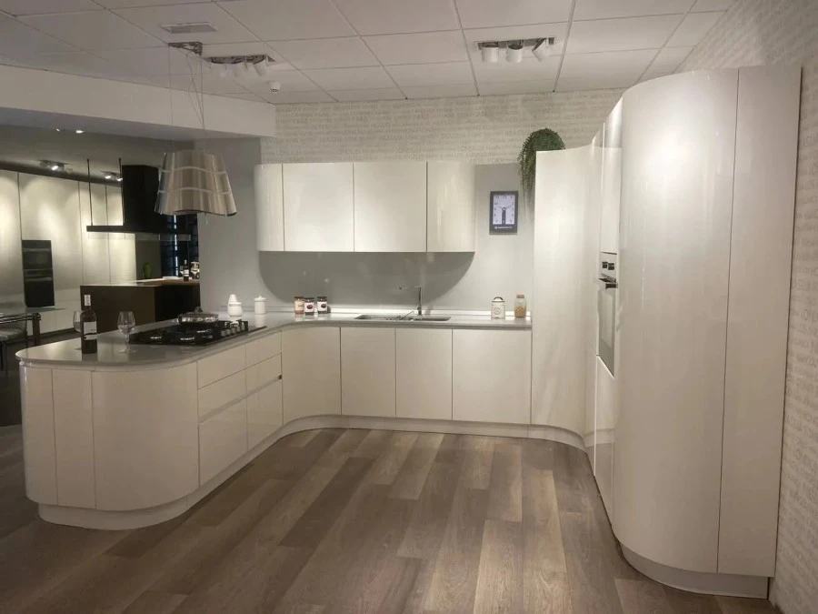 Cucina con penisola Ar-Due Avena