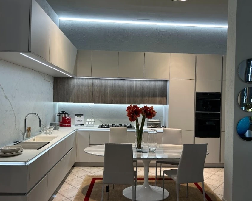 Cucina angolare Nolte Küchen Feel e Manhattan