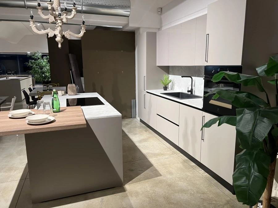 Cucina con Isola Mobilturi Pop