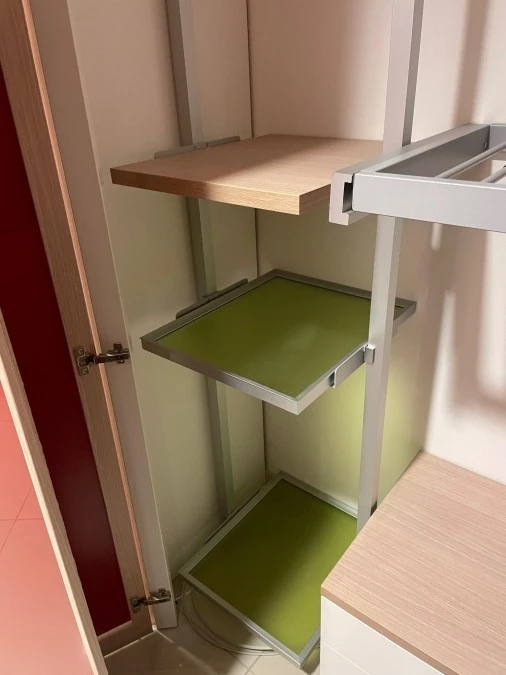 Cabina armadio Mercantini Laccato lucido rosso