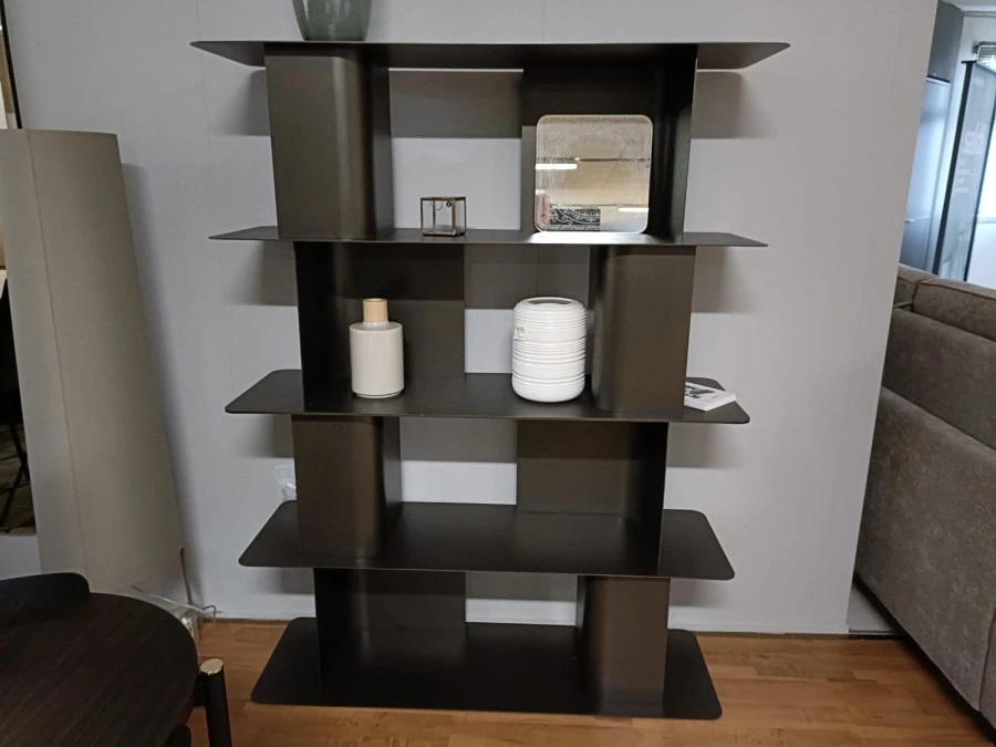 Piccola libreria Calligaris Carv