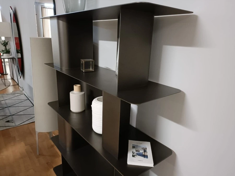 Piccola libreria Calligaris Carv