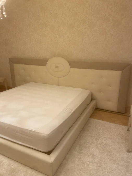 Letto matrimoniale Fendi Casa Cameo 2