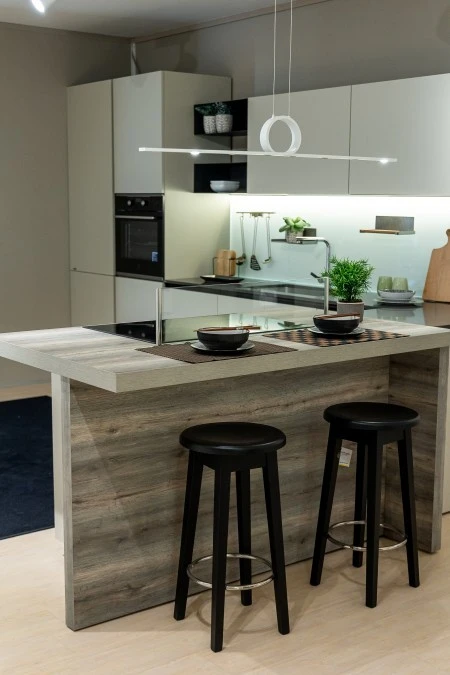 Cucina con penisola Scavolini DeLinea