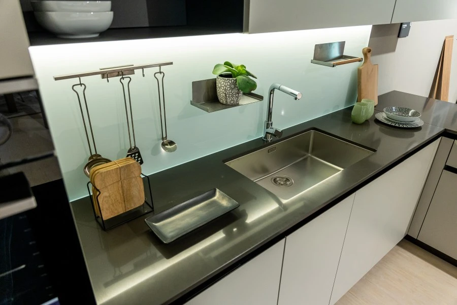 Cucina con penisola Scavolini DeLinea