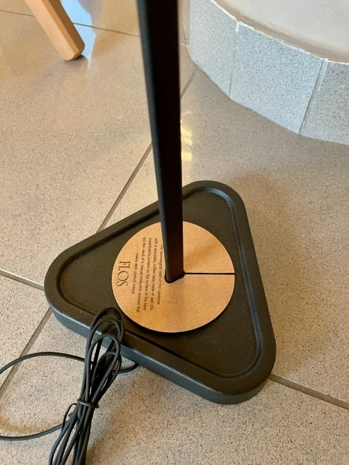 Lampada da tavolo Flos Emi Table