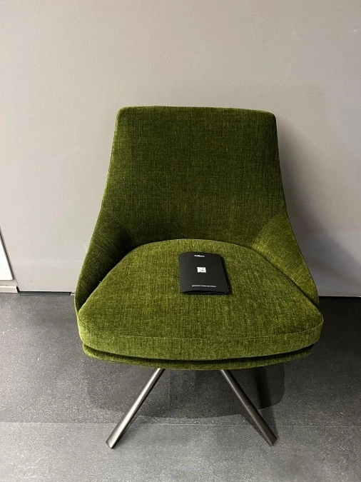 Poltroncina Poliform Stanford bridge