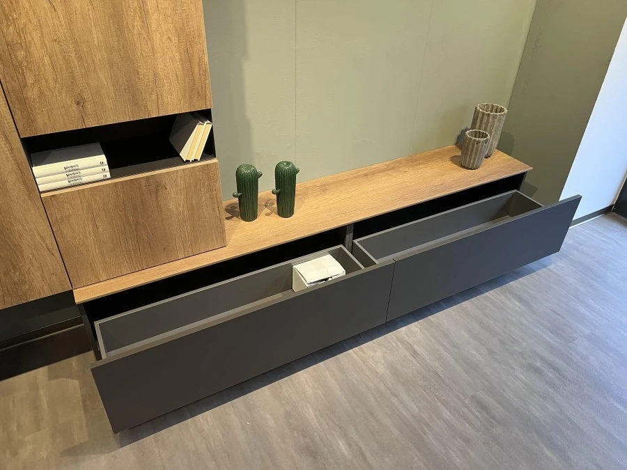 Living Regola di Scavolini: Eleganza e Funzionalità