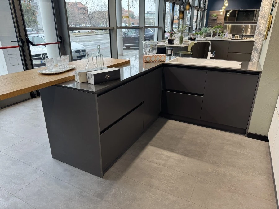 Cucina con penisola Scavolini Evolution