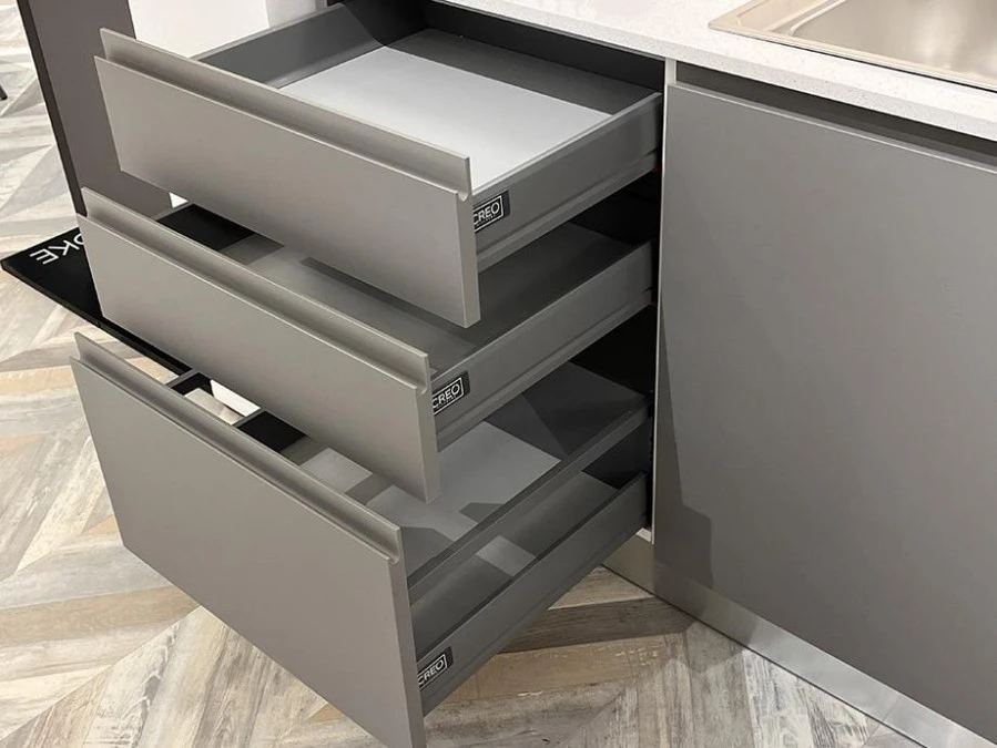 Cucina con Isola Creo Kitchens JEY FEEL